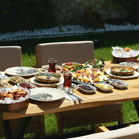 Ride And Ξενοδοχείο Çeşme