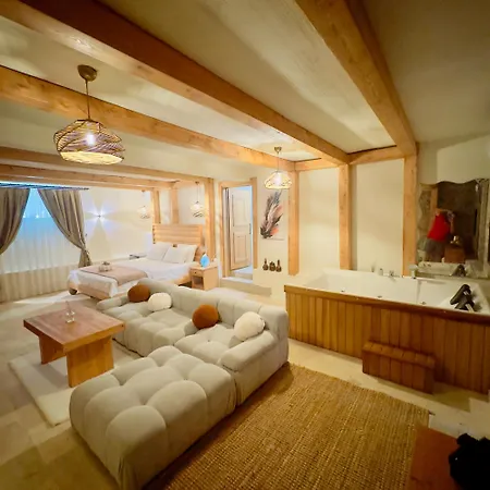 Ride And Hotel Çeşme