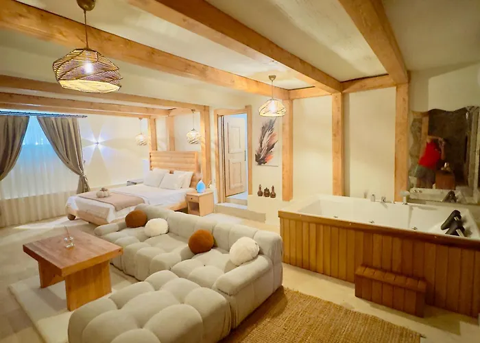 Ride And Otel Çeşme