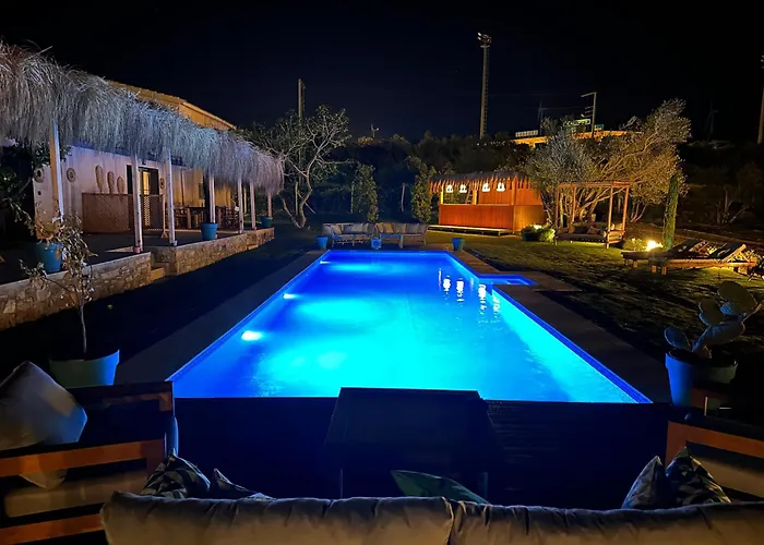 Ride And Otel Çeşme